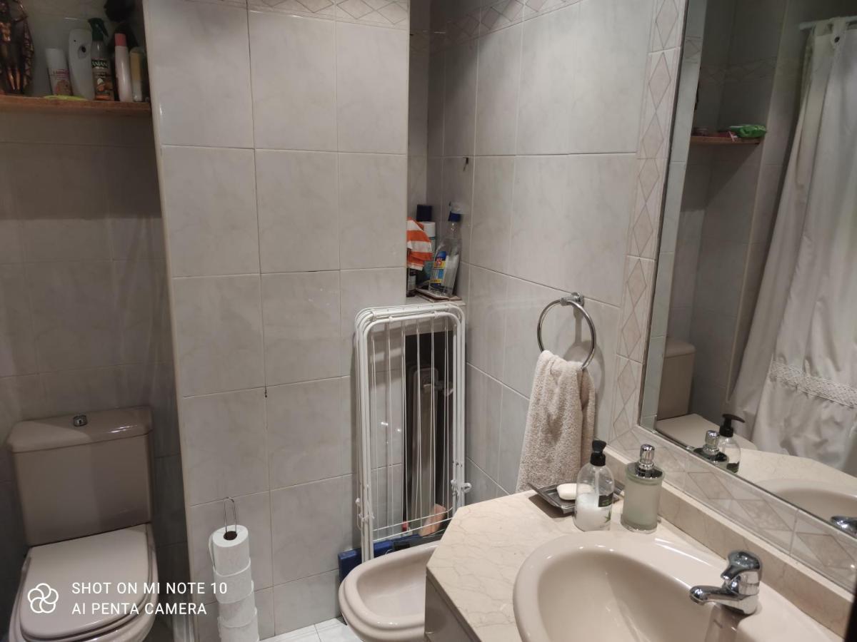 Habitación MV Madrid Exterior foto
