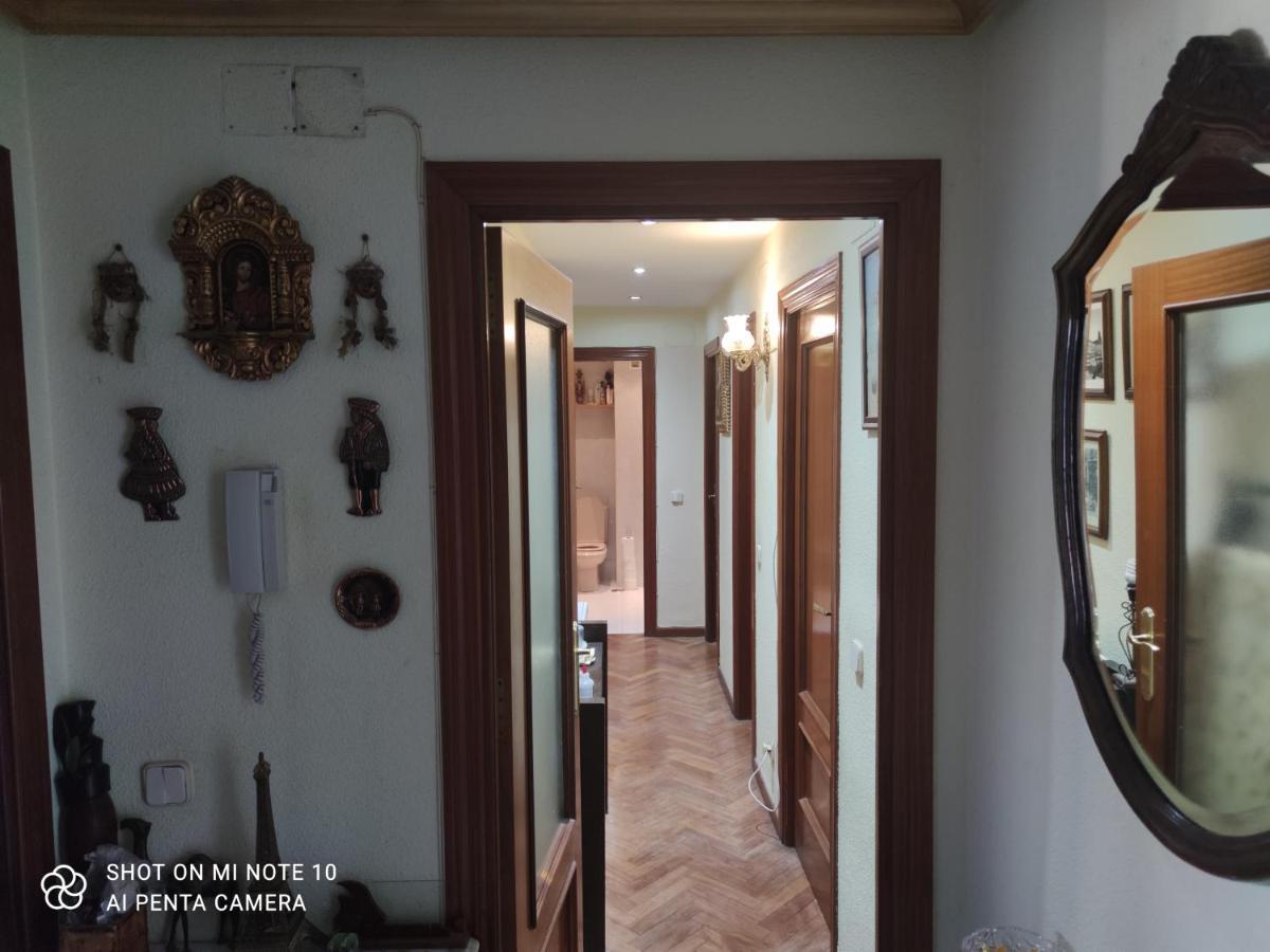 Habitación MV Madrid Exterior foto